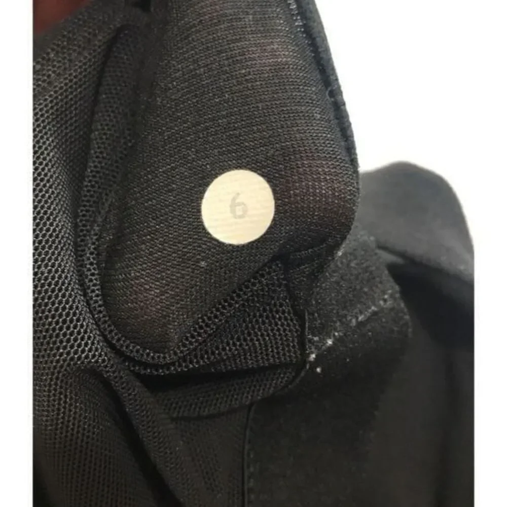 Lululemon Black Tank Top…..0368